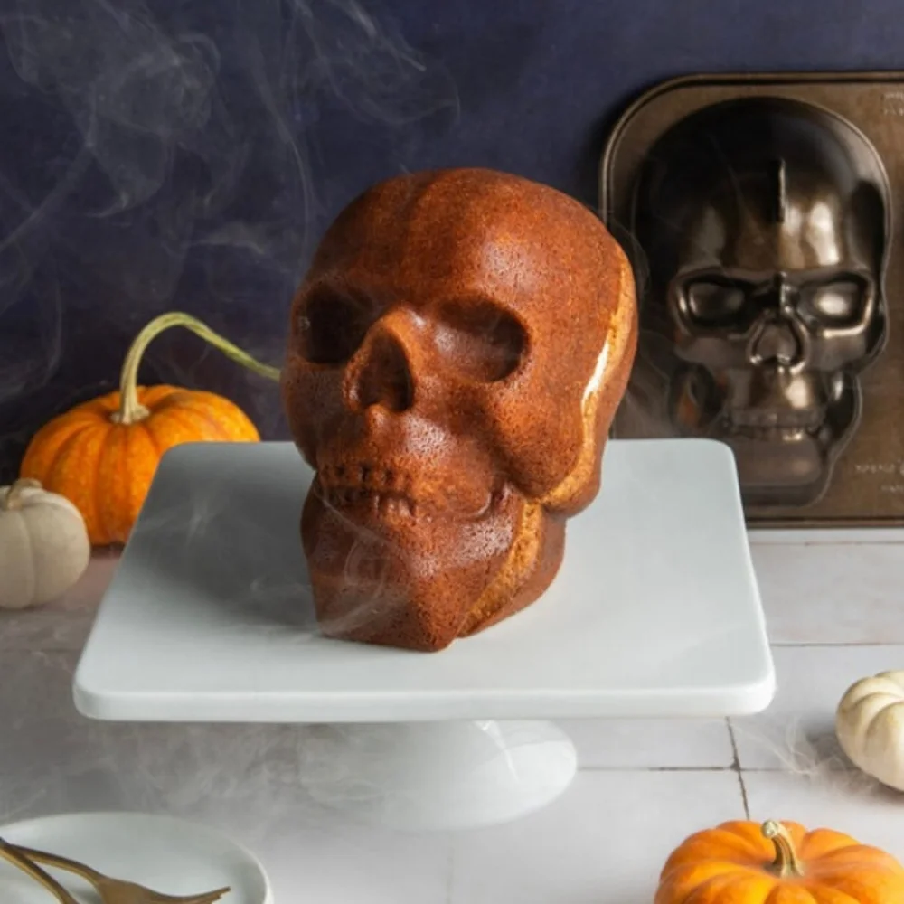 Nordic Ware Halloween Haunted Skull 3D Cake Pan